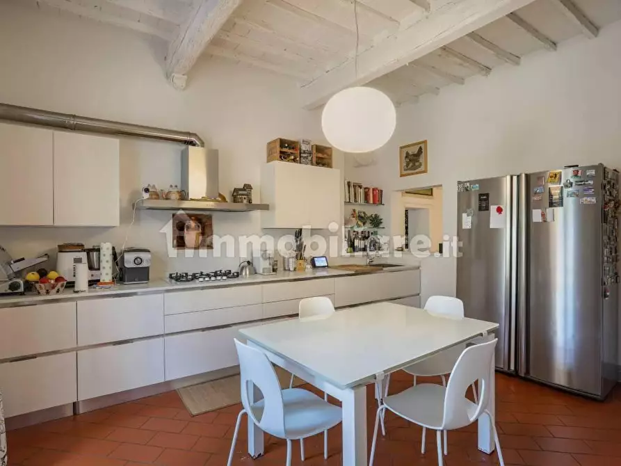 Immagine 10 di Immobile di prestigio in vendita  a San Giuliano Terme