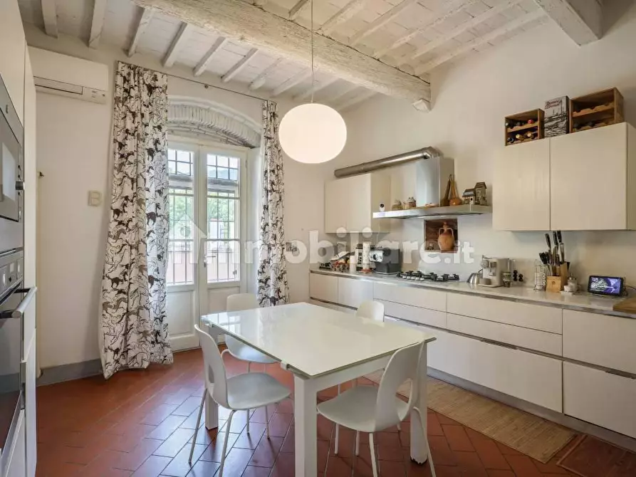 Immagine 12 di Immobile di prestigio in vendita  a San Giuliano Terme