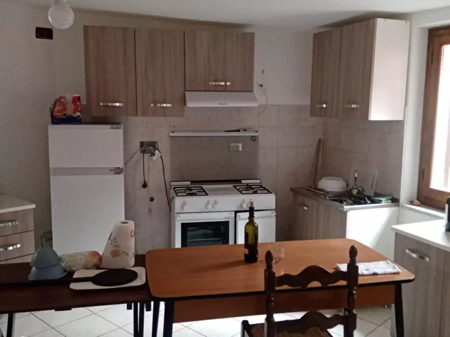 Immagine 6 di Porzione di casa in vendita  a Aulla