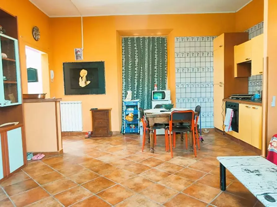 Immagine 15 di Casa semindipendente in vendita  a Massa