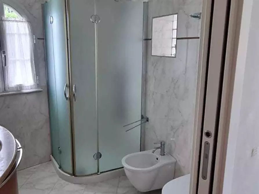 Immagine 25 di Casa indipendente in vendita  a Carrara