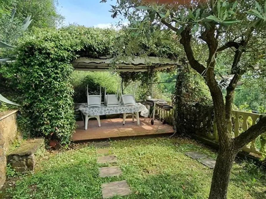 Immagine 36 di Casa indipendente in vendita  a Carrara