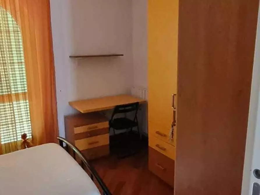 Immagine 18 di Casa indipendente in vendita  a Carrara