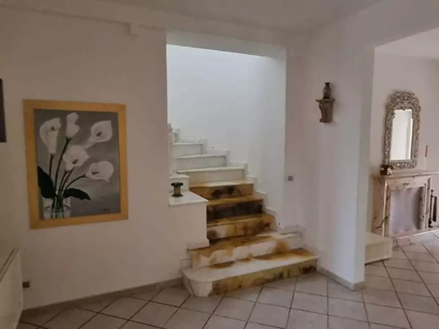 Immagine 9 di Casa indipendente in vendita  a Carrara