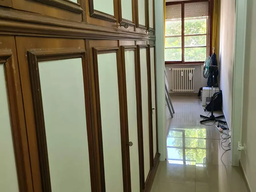 Immagine 13 di Appartamento in vendita  a Livorno