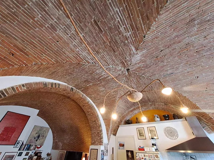 Immagine 25 di Appartamento in vendita  a Carrara