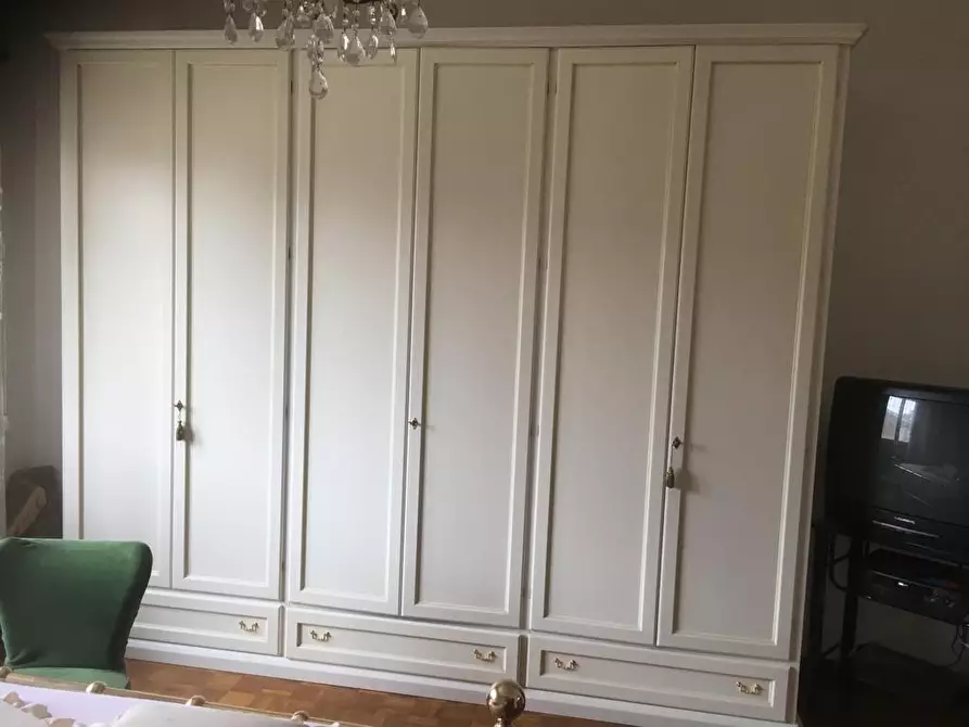 Immagine 7 di Villa in vendita  a Cascina