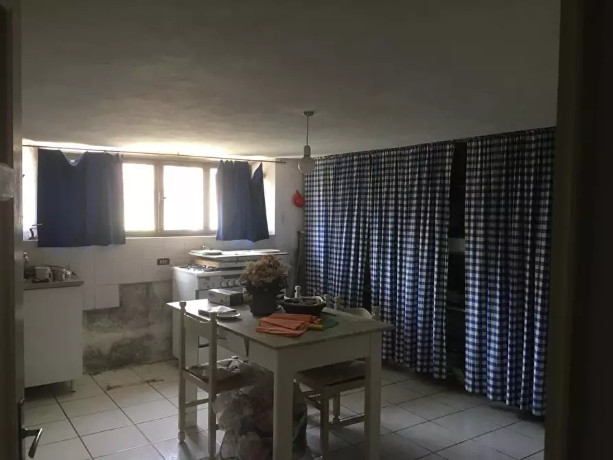 Immagine 26 di Villa in vendita  a Cascina