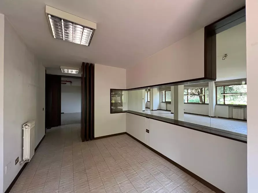 Immagine 2 di Ufficio in vendita  a Vinci
