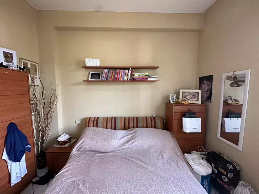 Immagine 8 di Appartamento in vendita  a Montignoso