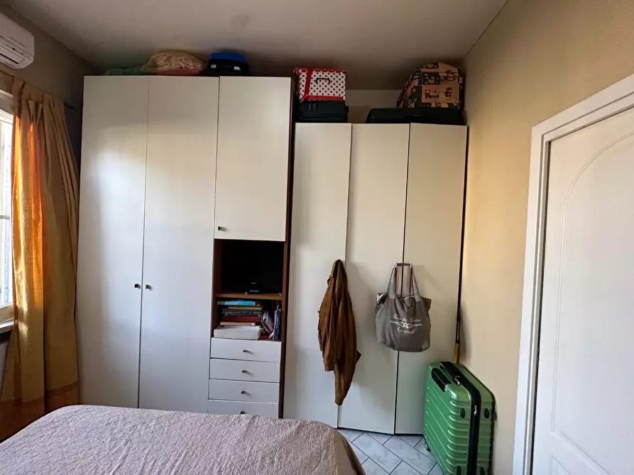 Immagine 9 di Appartamento in vendita  a Montignoso