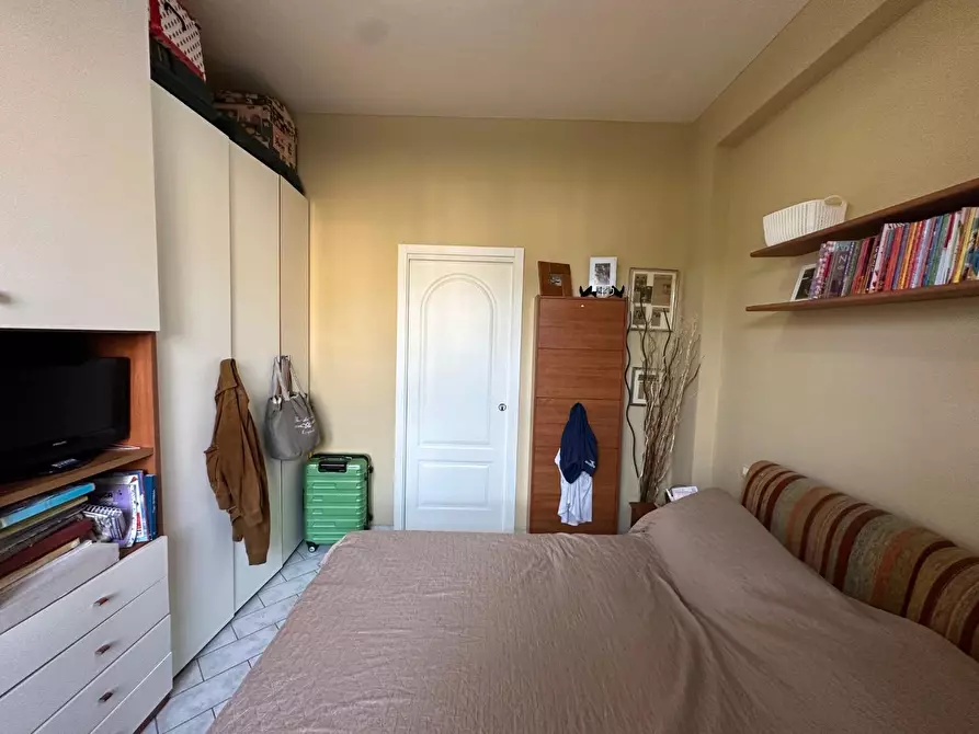 Immagine 7 di Appartamento in vendita  a Montignoso