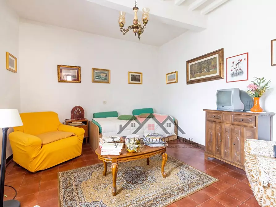 Immagine 2 di Appartamento in vendita  a Pomarance