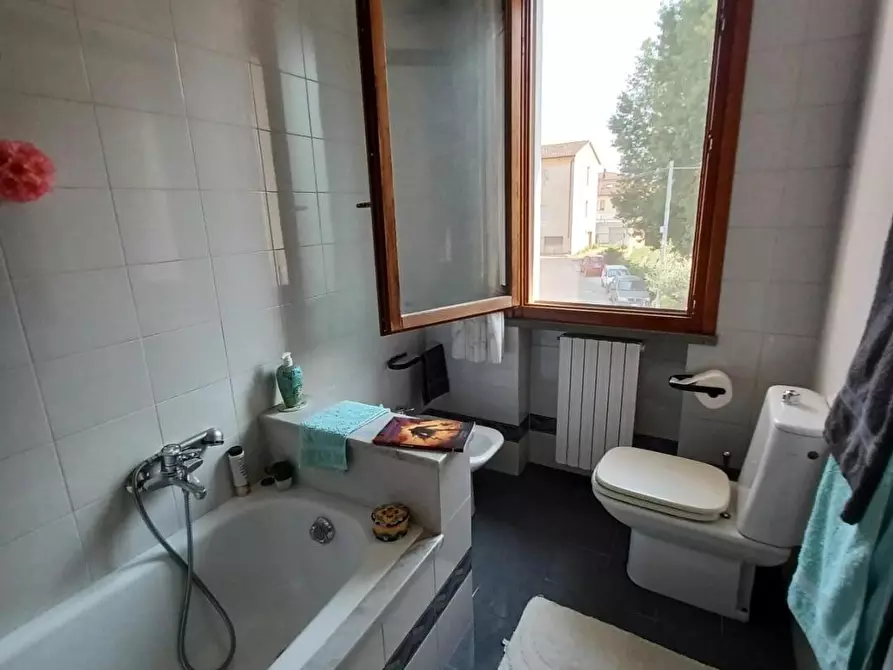 Immagine 15 di Porzione di casa in vendita  a Vinci