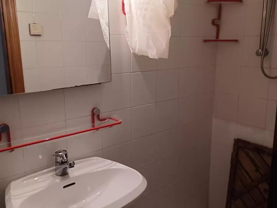 Immagine 22 di Porzione di casa in vendita  a Vinci