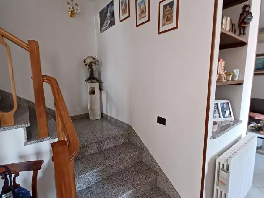 Immagine 12 di Porzione di casa in vendita  a Vinci