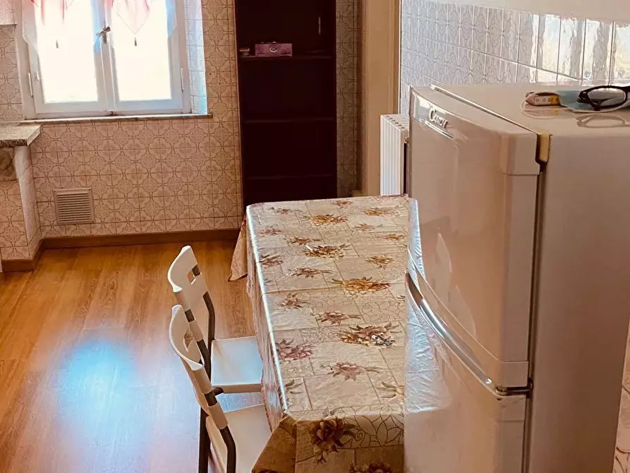 Immagine 4 di Appartamento in vendita  a Siena