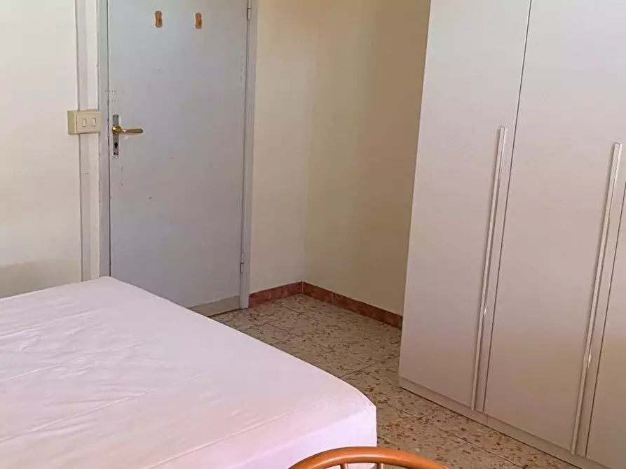 Immagine 13 di Appartamento in vendita  a Siena