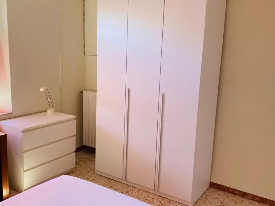 Immagine 12 di Appartamento in vendita  a Siena