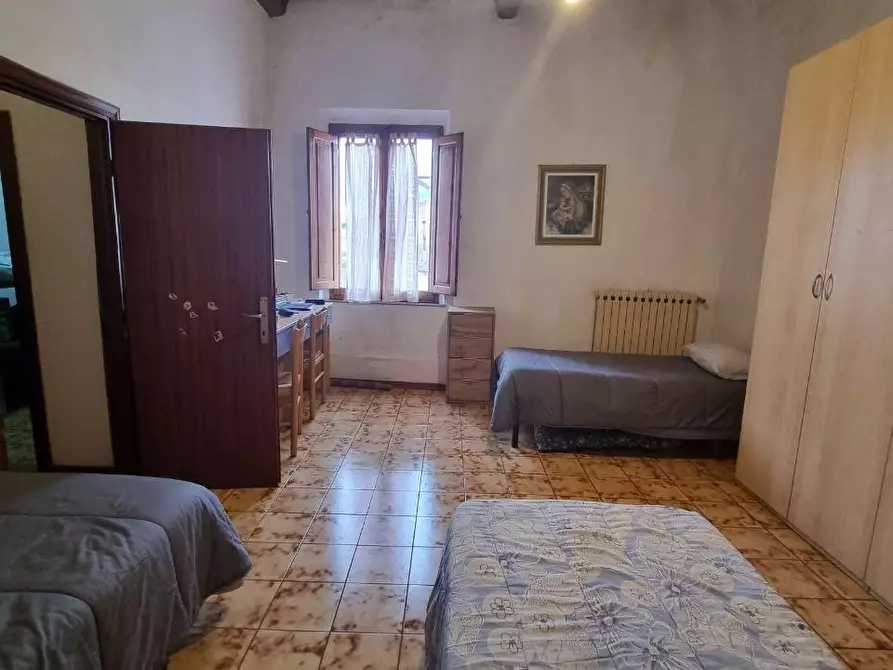 Immagine 7 di Mansarda in vendita  a Colle Di Val D'elsa