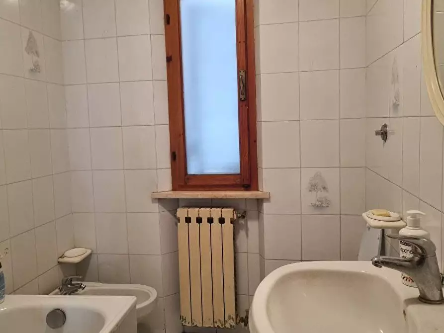 Immagine 17 di Mansarda in vendita  a Colle Di Val D'elsa