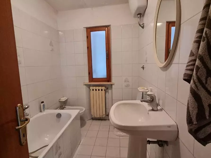 Immagine 18 di Mansarda in vendita  a Colle Di Val D'elsa