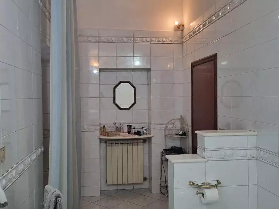 Immagine 3 di Mansarda in vendita  a Colle Di Val D'elsa