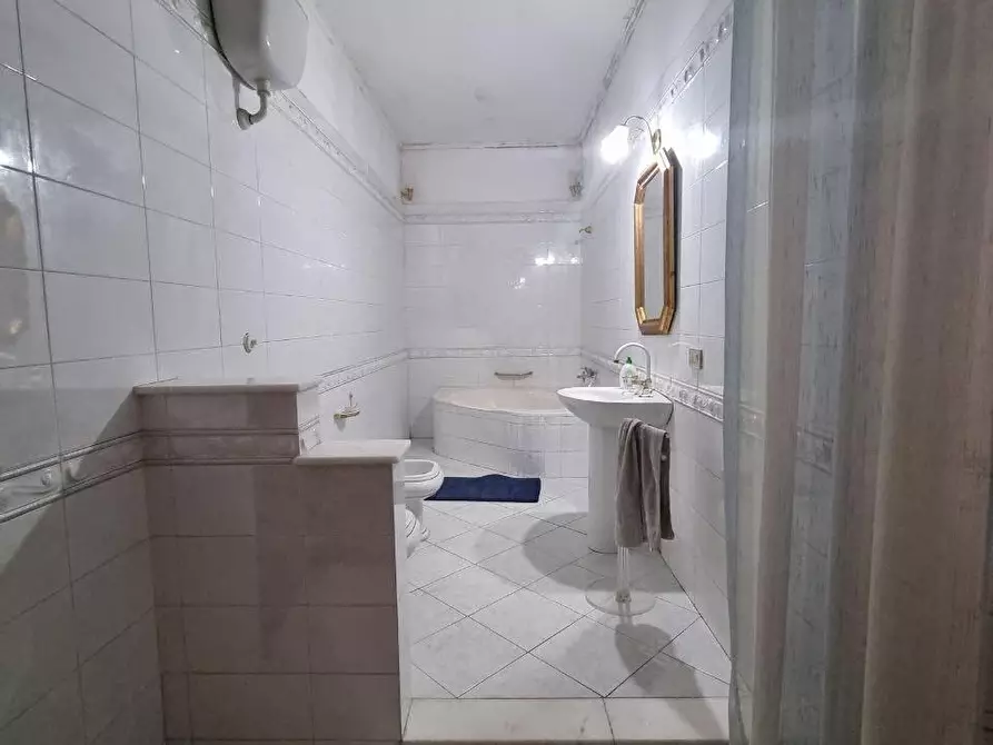 Immagine 5 di Mansarda in vendita  a Colle Di Val D'elsa