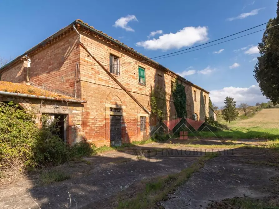 Immagine 14 di Rustico / casale in vendita  a Pomarance
