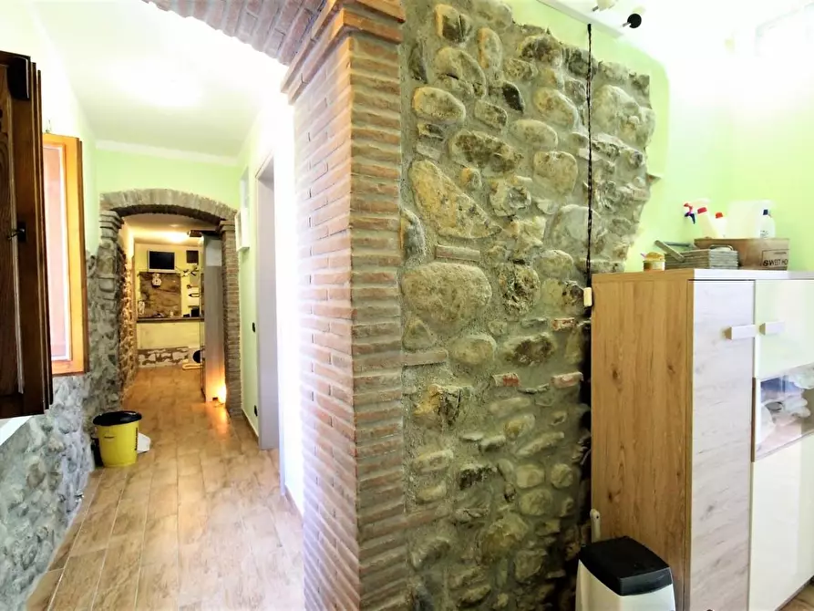 Immagine 22 di Appartamento in vendita  a Capannori