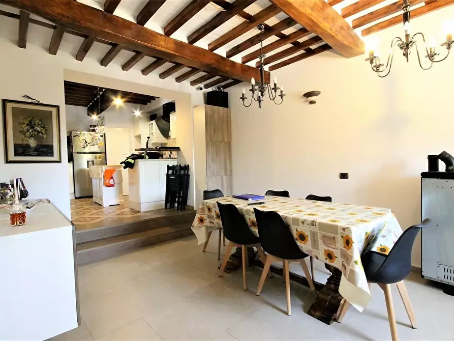 Immagine 11 di Appartamento in vendita  a Capannori