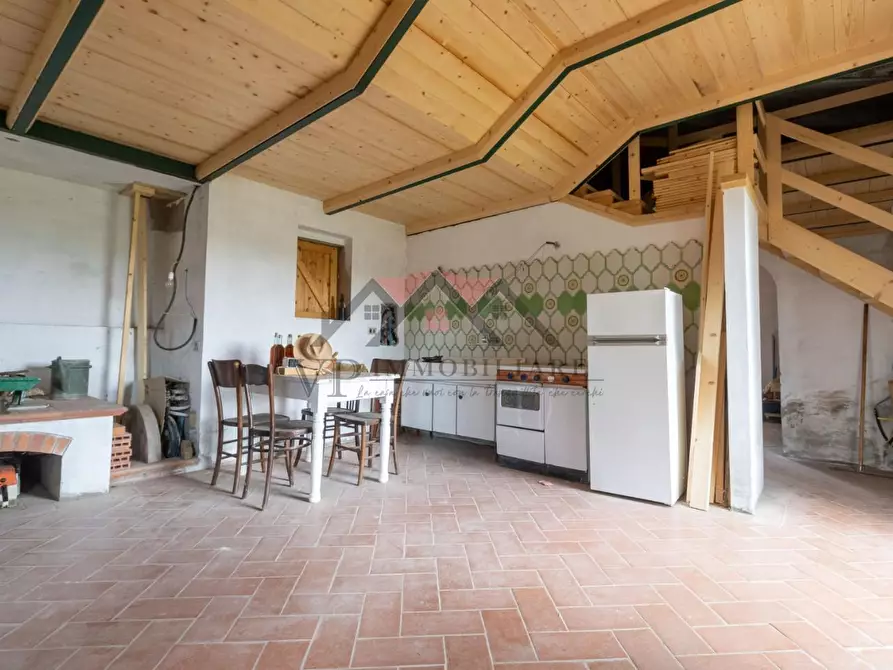 Immagine 2 di Rustico / casale in vendita  a Pomarance