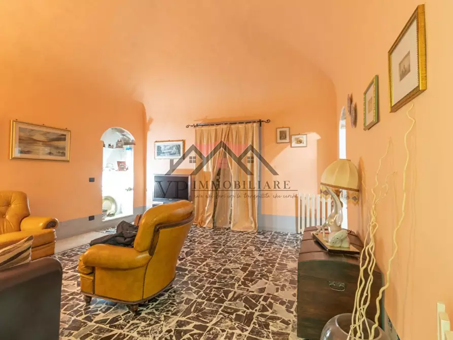 Immagine 9 di Appartamento in vendita  a Pomarance