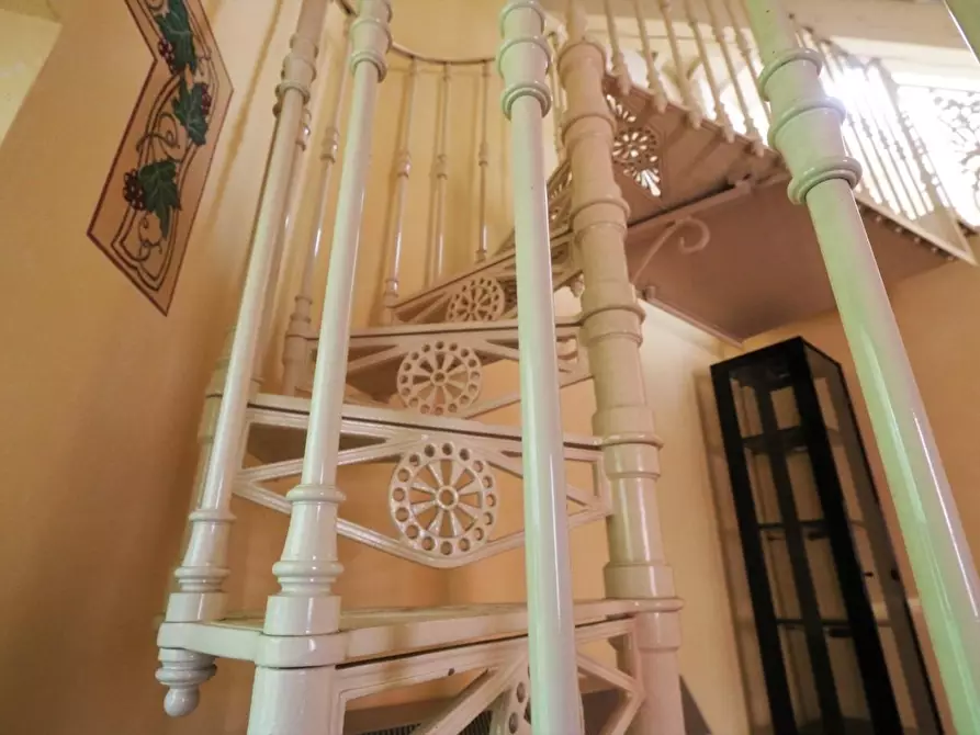 Immagine 30 di Locale commerciale in vendita  a Bientina