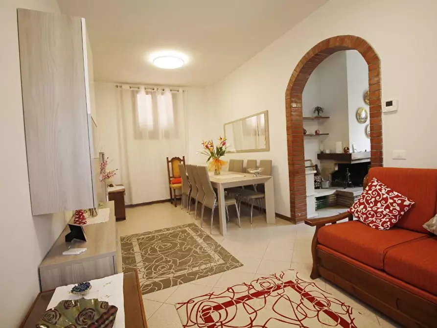 Immagine 12 di Appartamento in vendita  a Empoli