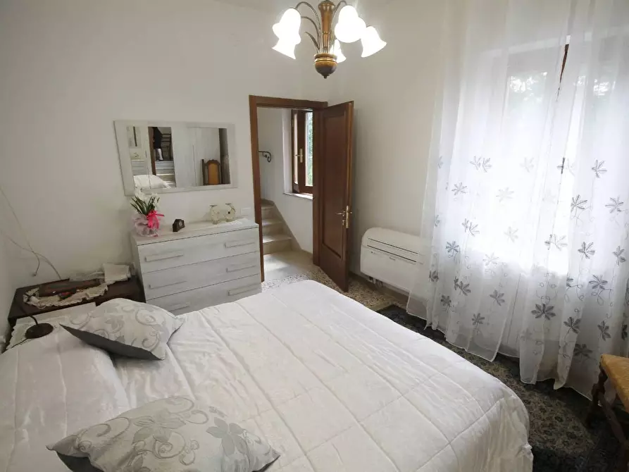 Immagine 8 di Appartamento in vendita  a Empoli