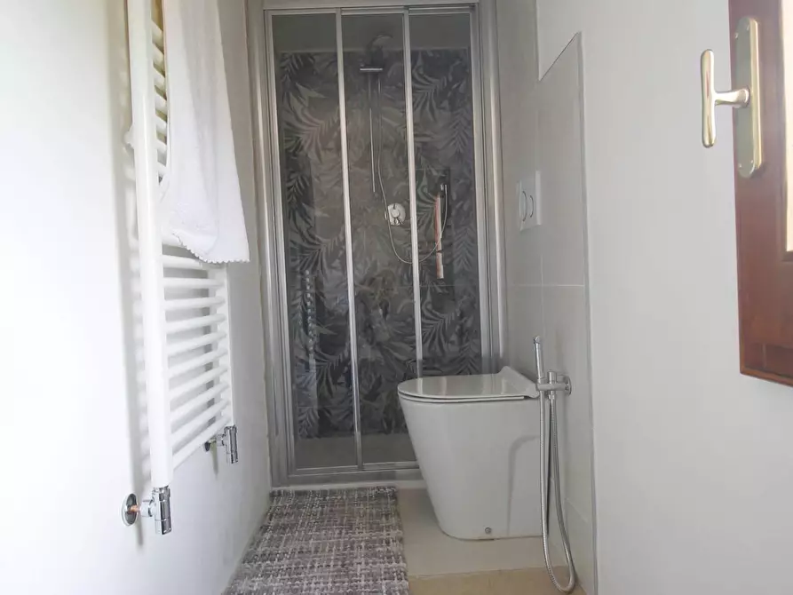 Immagine 16 di Appartamento in vendita  a Empoli