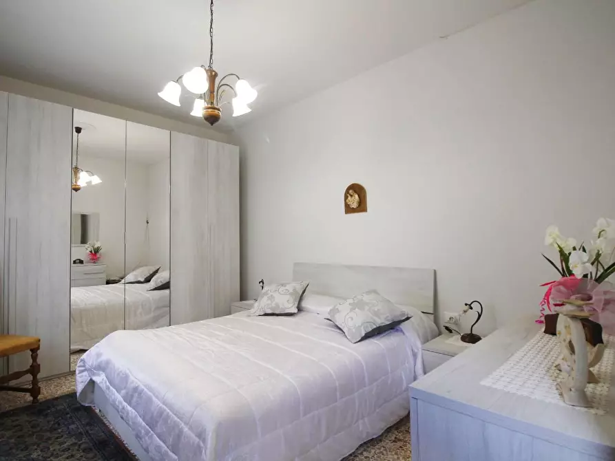 Immagine 6 di Appartamento in vendita  a Empoli