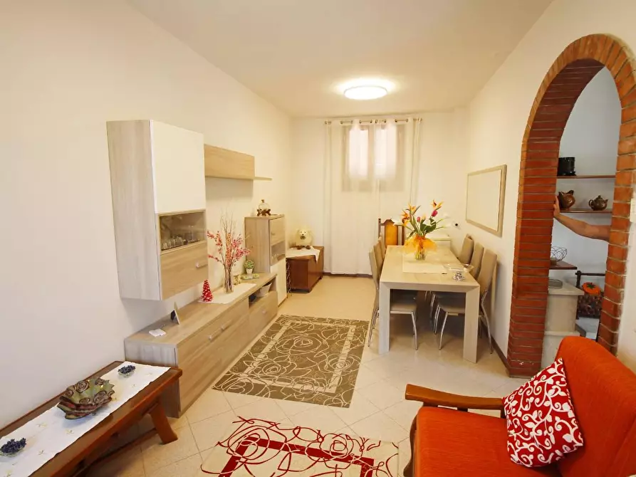 Immagine 5 di Appartamento in vendita  a Empoli