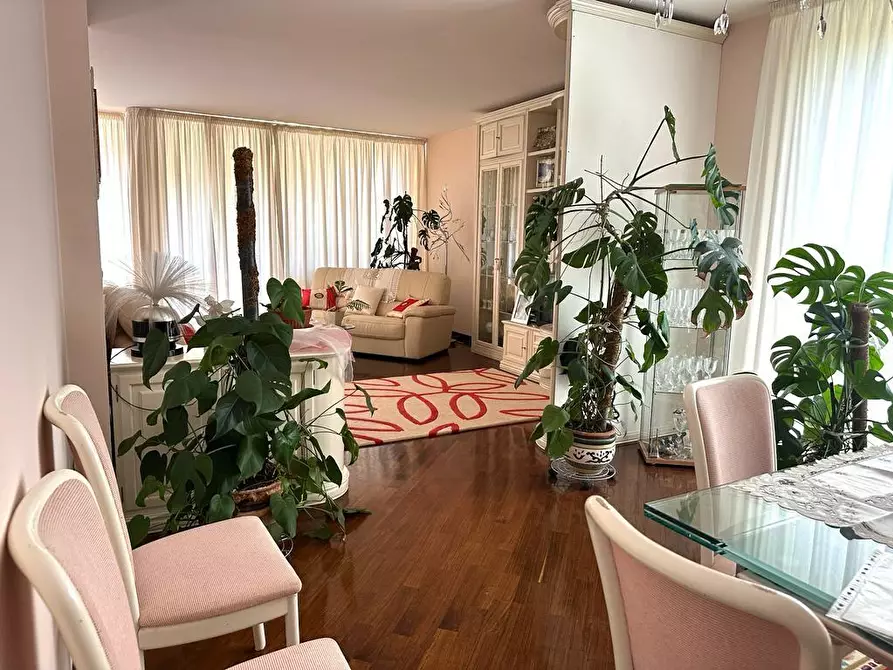 Immagine 16 di Villa in vendita  a Cerreto Guidi