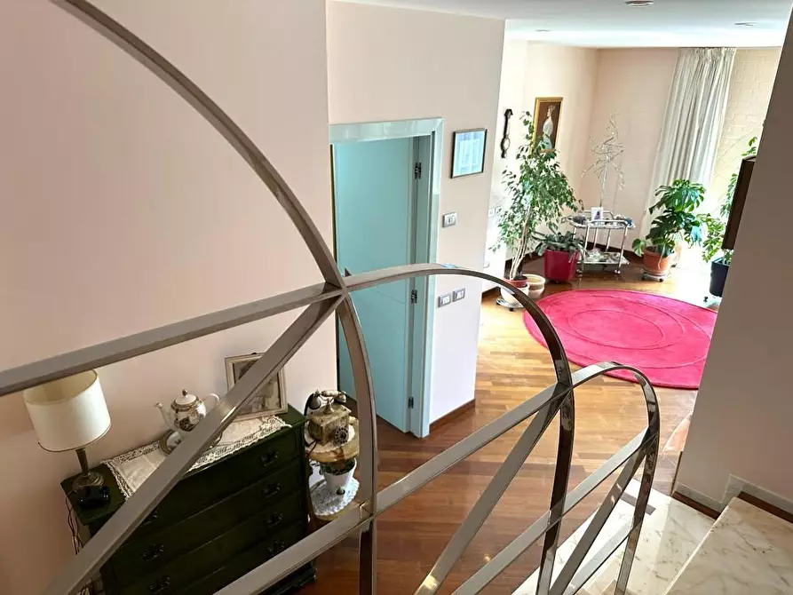 Immagine 10 di Villa in vendita  a Cerreto Guidi