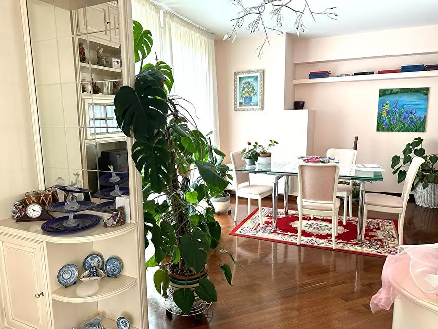 Immagine 17 di Villa in vendita  a Cerreto Guidi