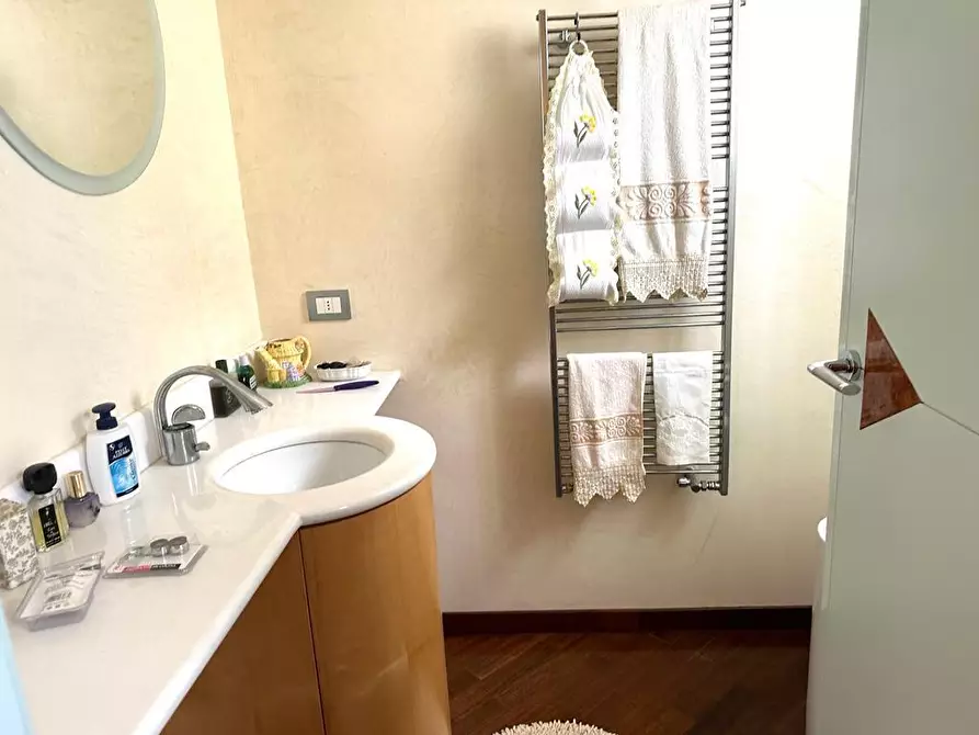 Immagine 14 di Villa in vendita  a Cerreto Guidi