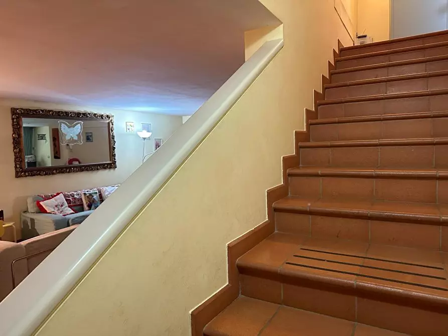 Immagine 13 di Villa in vendita  a Cerreto Guidi