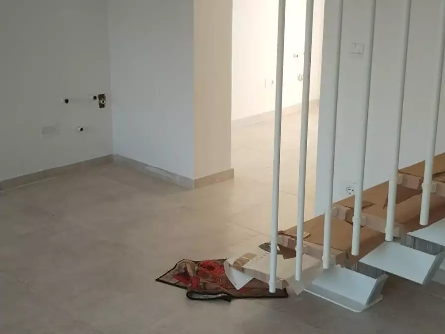 Immagine 15 di Porzione di casa in vendita  a Massa