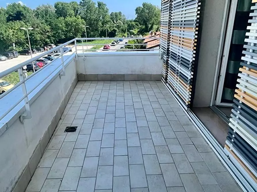 Immagine 5 di Appartamento in vendita  a Pisa