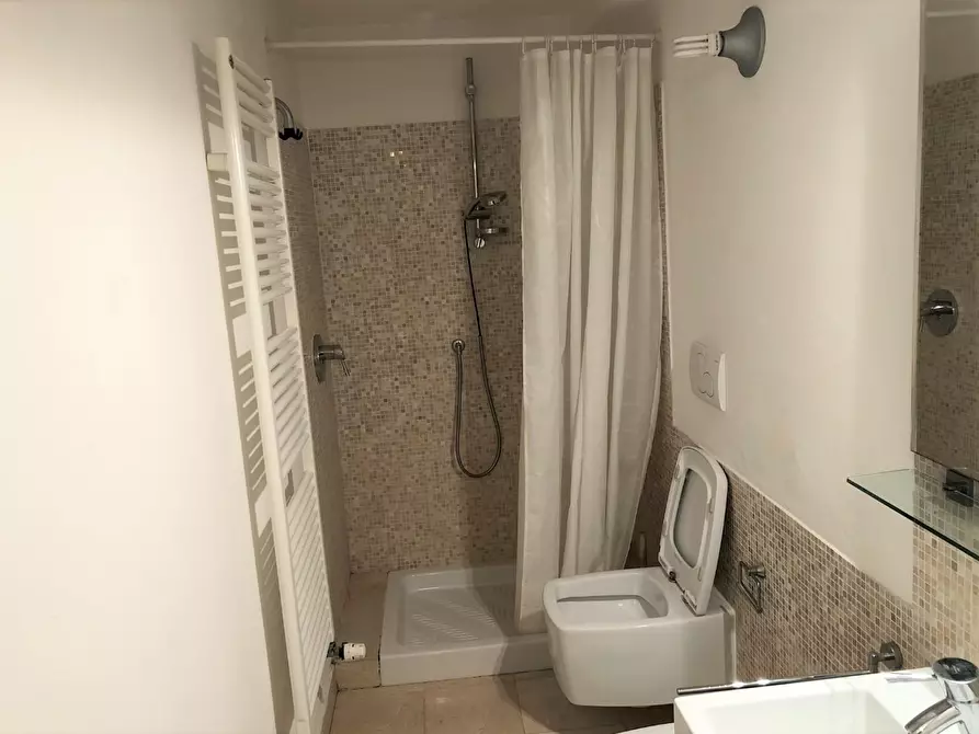 Immagine 7 di Appartamento in vendita  a Pisa