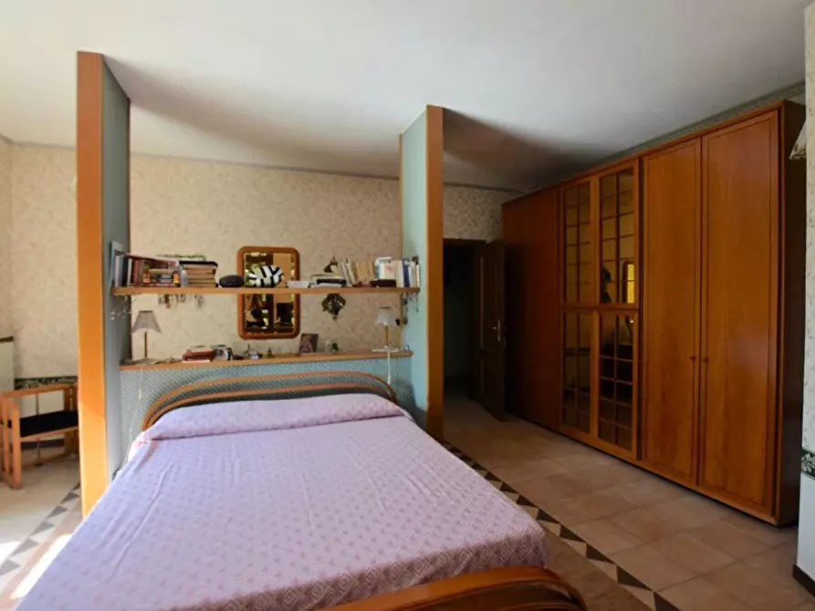 Immagine 39 di Villa in vendita  a Pontedera