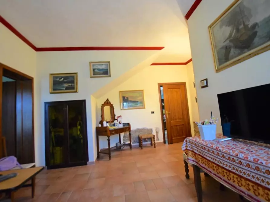 Immagine 28 di Villa in vendita  a Pontedera