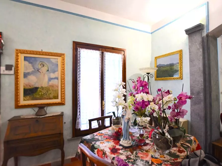 Immagine 31 di Villa in vendita  a Pontedera